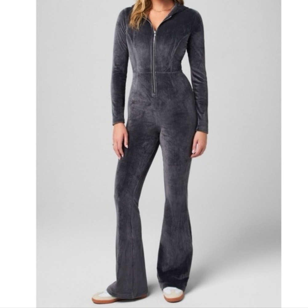 FABLETICS Charcoal Gray Plush Ribbed Hooded Jumpsuit XS TALL Friendly 33" Inseam